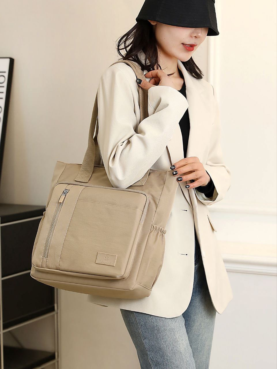 2EE7A24E-B44F-49FB-989C-CB9BF60405D1